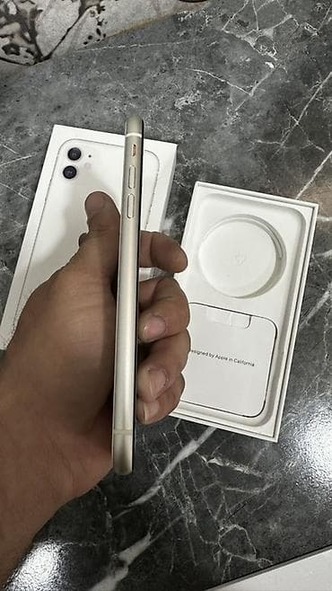 iphone 11 ucuz qiymete: IPhone 11, Ağ — 5