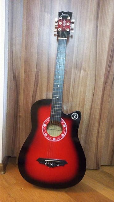 Гитара fielisi js 38c. в хорошем состоянии. классическая гитара