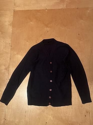 Kişi kardiqanları – 2 ədəd dəst - Model: V-yaxa, düyməli kardiqan -