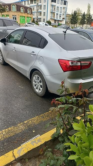 kia rio 2014: Kia Rio: 1.6 l | 2014 il Sedan — 3
