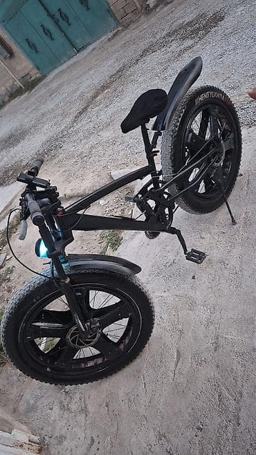 Fatbike tipli dağ velosipedi – 26x4.0 enli təkərlər Xüsusiyyətlər: - — 2