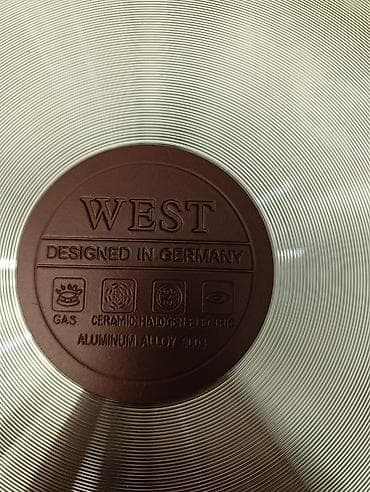 qazan dəstləri: Qazan, rəng - Gümüşü, Paslanmayan polad, 5-dən çox l, Almaniya — 2