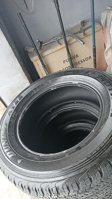 Автозапчасти: Б/у Шина Dunlop 265 / 60 / R 18 — 2