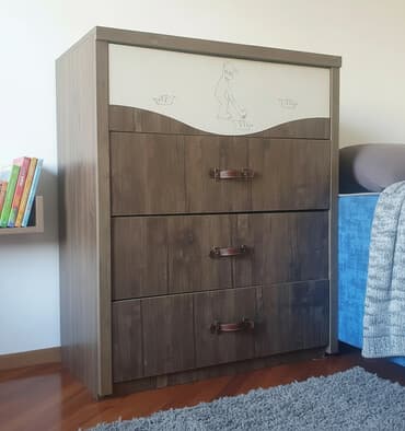 bez dəyişmək üçün stollu komod: İşlənmiş, Güzgüsüz — 1