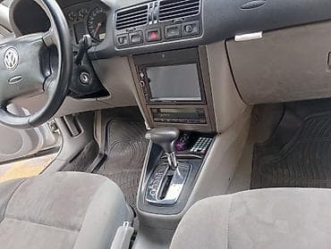 Nəqliyyat: Volkswagen Bora: 1.6 l | 1999 il Sedan — 6
