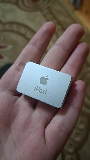Бытовая техника: Apple iPod Shuffle alüminium gövdə, gümüş rəng şunuru kablosu yoxdur — 1