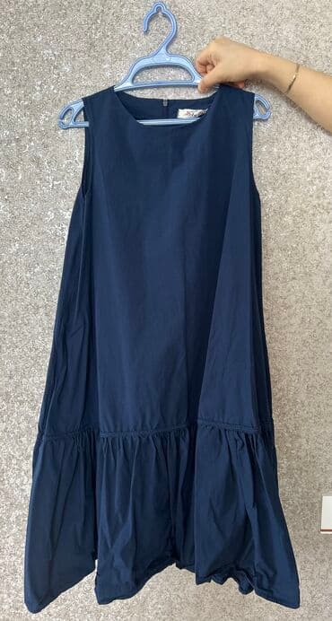 elbiseler: Geyinilib. Razmer M-XL — 2