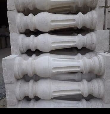 xarı bulbul: Ağ rəngli, daşdan hazırlanmış dekorativ güldan, bağlar, parklar və ya — 29