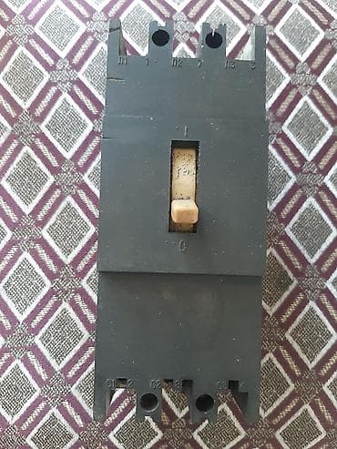 divar kagizlari dekor: Üçqütblü güc açarı / kontaktor korpusu - Tip: 3 fazalı (üçqütblü) — 1