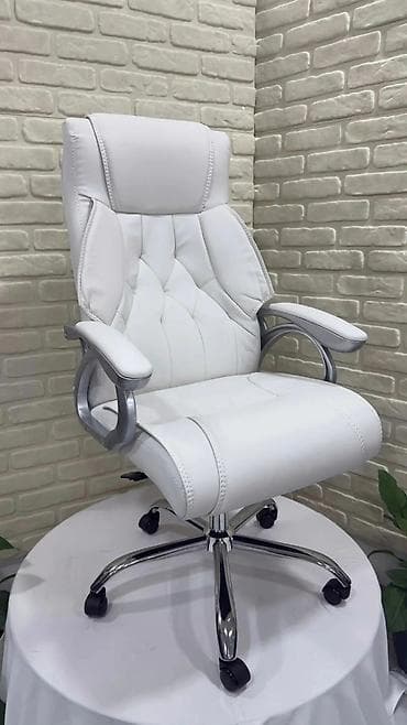 game kreslo: Yeni, Təkərli, Qolları tənzimlənir, Dəri — 5