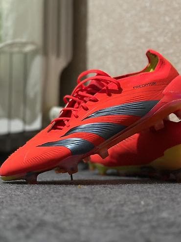 forma az: Butslar Adidas, Ölçü: 44, Yeni — 1