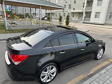 Chevrolet Cruze: 1.4 l | 2011 il Sedan — 3