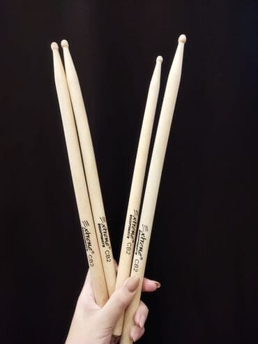 omid əhməd rəcəbli: Baraban çubuqları Qiymət: 6 Azn Marka: Extreme Ünvan:Nizami 42 — 1