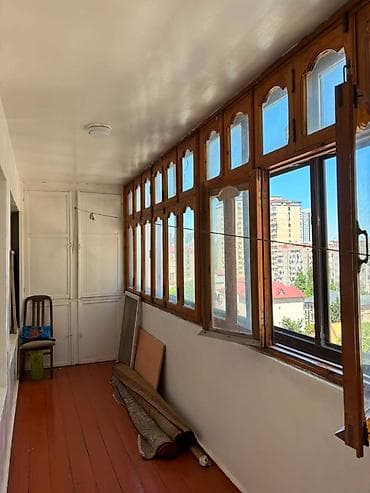Квартиры: Yasamal rayonu, Zahid Xəlilov küçəsi, Elmlər Akademiyası metrosuna — 7