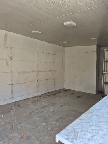 аренда и продажа недвижимости: Küçə üzərində ayrıca tikili – kiçik kommersiya/obyekt sahəsi — 10