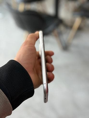 iphone 16 qiymət: IPhone 11, 128 GB, Ağ, Zəmanət, Simsiz şarj, Face ID — 5