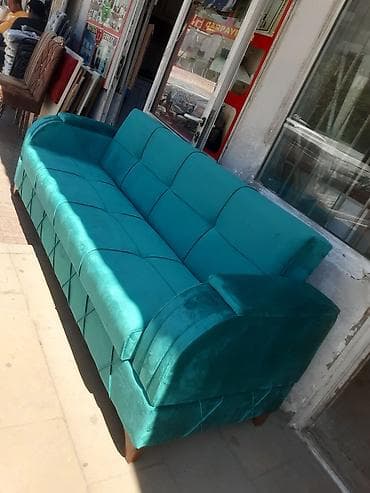 Divanlar: Divan fabrik istehsalidir En 220 sm Ici 180 sm Acilir alti sandiq — 5