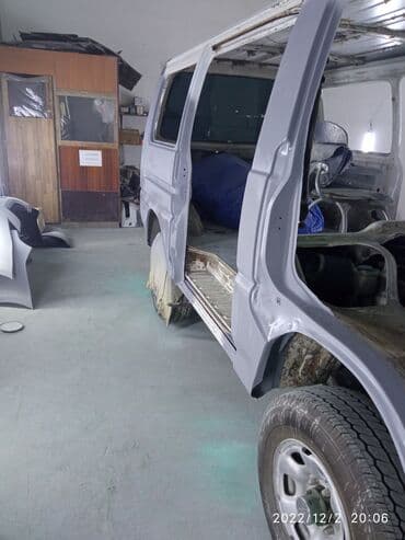 şlanqların satışı: Microcar : 2.5 l | Van/Minivan — 7