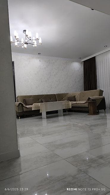 guneslide kiraye ev: Qəbələ Günlük kirayə üçün geniş, işıqlı və müasir təmirli ev — 3