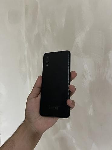 ev telfonları: Samsung Galaxy A10, 32 GB, rəng - Qara, İki sim kartlı — 6