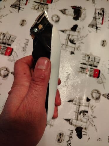 Zərərvericilərə qarşı mübarizə aparatları: Sac qirxan yenidi — 2