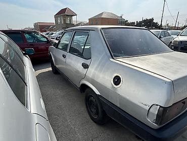 e 3 2: Tofas : 1.6 l | 2004 il 110000 km Sedan — 5