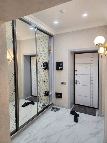 kirayə ev ayliq: Yasamalda Grand həyətdə 27 mertebeli binanın 18-ci mərtəbəsində — 12