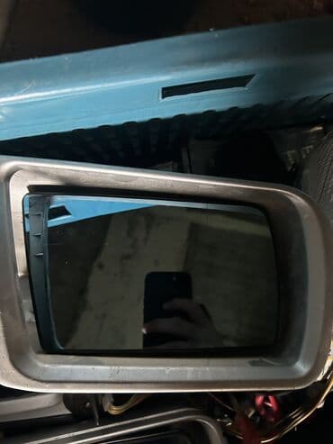 w210 yan güzgü: Cüt, Mercedes-Benz C180 — 2