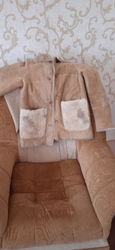 женские шлепанцы с мехом: Təbii kürk az istifadə olunub ölçüsü 38iki tərəfli istifadə oluna — 1