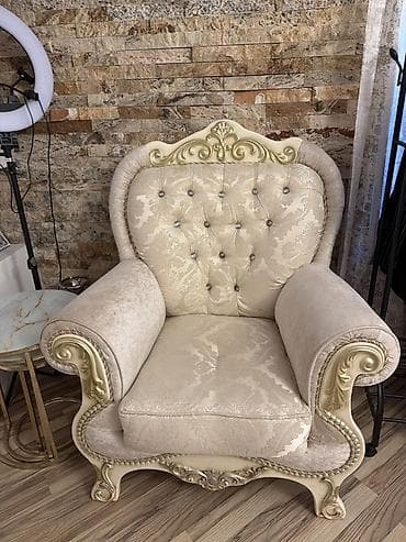 divan krislo: İşlənmiş, Klassik divan, Divan — 4