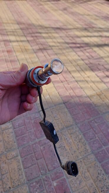 2 ədəd monitor: Orijinal Lupalı Led dumaniya yaxşı vəziyyətdə efektinə söz yoxdur — 1