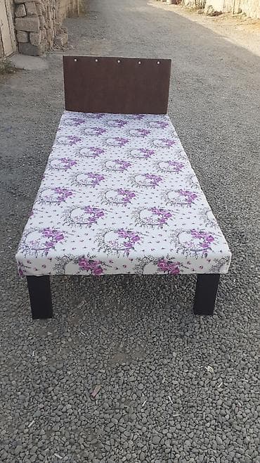 Çarpayı təzə Hazırları var Çatdırılma var 1 nəfərlik 60 manat 2