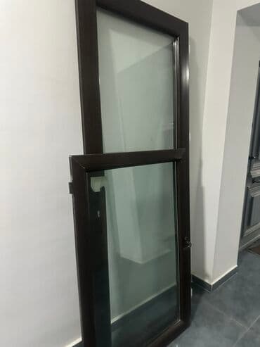 PVC şüşəbənd/qapı-pəncərə dəsti - Material: tünd qəhvəyi rəngli PVC