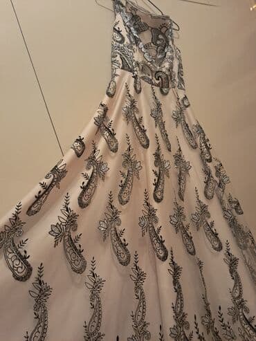 шуба из овчины азербайджанская: Zərif gecə/libas - Rəng: açıq şampan-bej əsas, üzərində qara naxışlı — 4