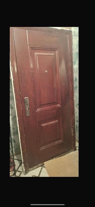 kişi ayaqqabı: Seyf qapi 206/96sm 200azn Mehemmedi 7976 leli Metall giriş qapısı – — 1