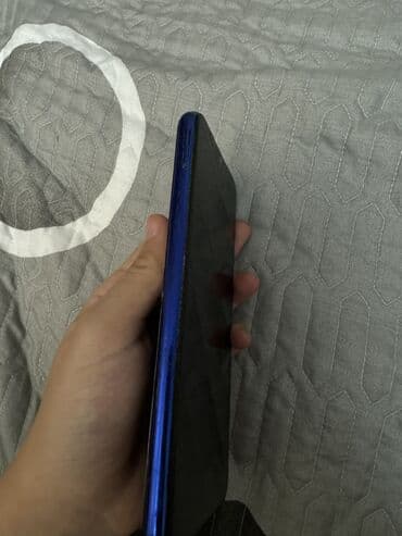 işdəmiş telfon: Redmi 8, 32 GB, rəng - Göy, Qırıq — 4