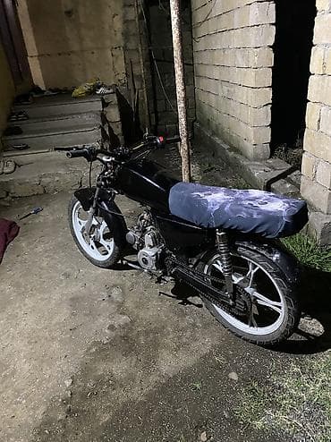 gurcustan ford bazari: AF50 SATILIR 80 CC BÖYÜK KUBNAN BARTER EDİREM ÜSTÜNDE QOZ KİMİ AYFON — 6