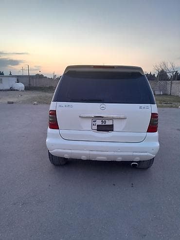 Mercedes-Benz ML 350: 3.5 л | Внедорожник — 4