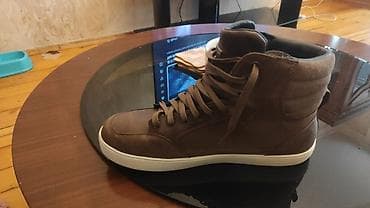 batinka hərbi: (Alpinestars j6) teze kimi.original.43 razmerdi,ama 44 geyinenede — 7