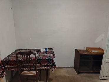 mikrorayon kiraye evler: 2otaqlı mənzil – mətbəx, hamam/tualet Xüsusiyyətlər: mətbəx: qaz — 5