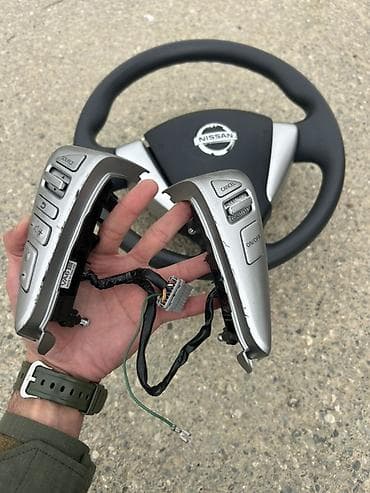 Düymələr: Nissan Nissan sükanda inteqrasiya olunan idarəetmə düymələri, Orijinal — 1