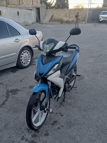 sur ron: BMW — 2