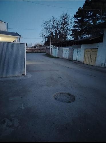 kiraye ev 20 ci sahe: Samux rayon mərkəzində Köhnə xəstəxananın arxasında 2 mərtəbəli bina — 5