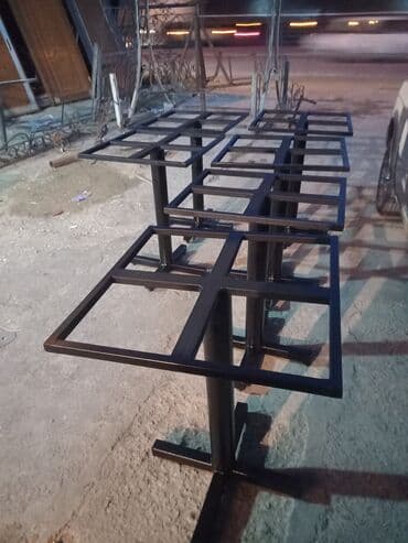 Bar masası, Yeni, Açılmayan, Metal, Kvadrat masa