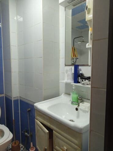 bilinçik tavası: Qonaq otağı üçün, Açılmayan, Dördbucaq masa, 6 stul — 9