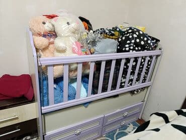 uşaq ucun beşik: Qız üçün, İşlənmiş, Dördbucaq, Beşik, Dəstsiz, Matrassız, Yellənmə mexanizmsiz — 3