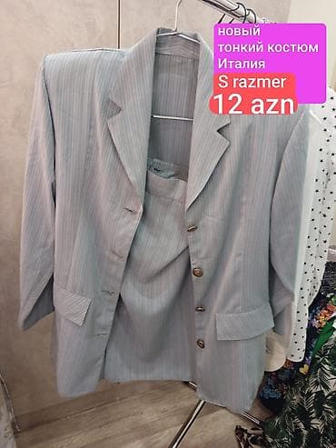 pencek: Yüngül, nazik qadın kostyumu – İtaliya istehsalı. Ölçü: S. Rəng: boz — 1