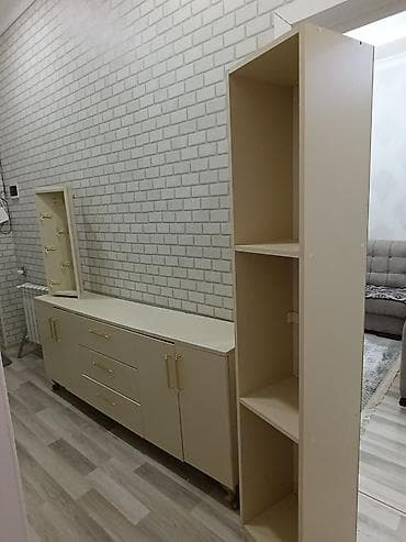 ikinci əl paltar dolabı: Dəhliz üçün mebel satilir problemi yoxdur asılqan kamod və əlavə uzun — 7