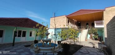 Şəmkir şəhərində ipək yolunun qırağında 2 mərtəbəli abyekt satılır