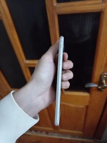 iphone ucuz qiymete: IPhone 7 Plus, 32 GB, Gümüşü, Barmaq izi — 4
